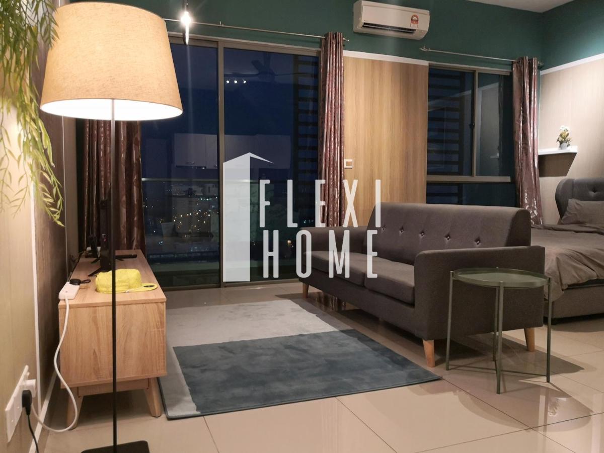 Netflix-Designed Studio Home At Cybersquare, Cyberjaya By Flexihome-My エクステリア 写真