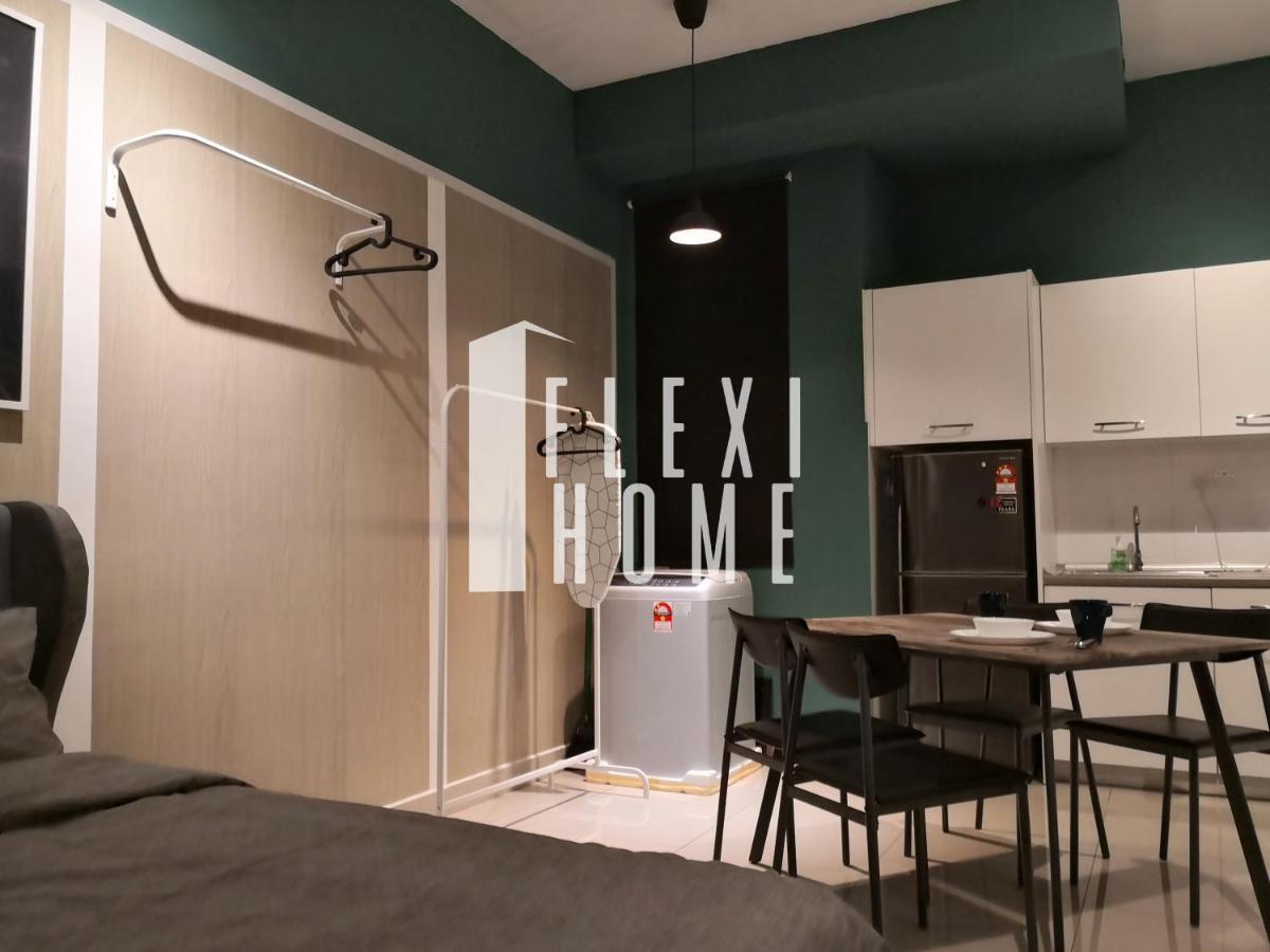 Netflix-Designed Studio Home At Cybersquare, Cyberjaya By Flexihome-My エクステリア 写真