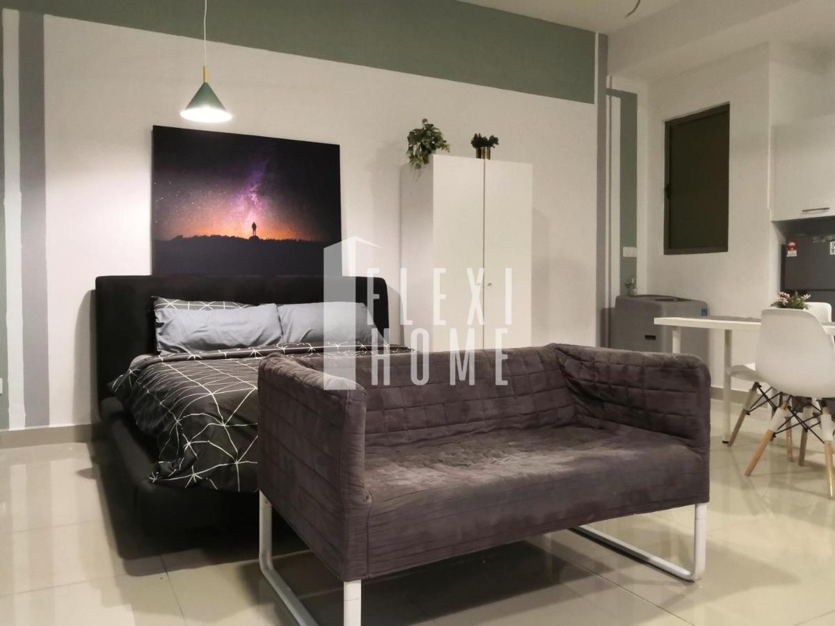 Netflix-Designed Studio Home At Cybersquare, Cyberjaya By Flexihome-My エクステリア 写真